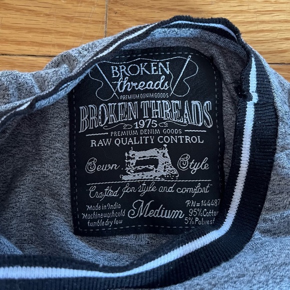 Men's Broken Threads striped longsleeve t-shirt - Picture 2 of 2